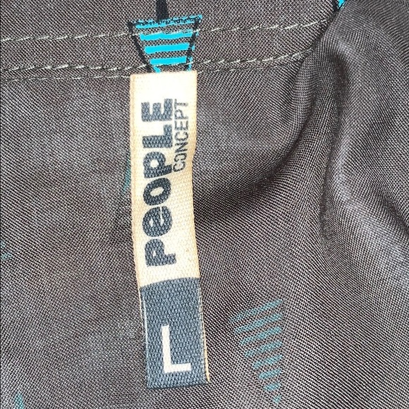NWT People Concept Button Down Top - Large - Picture 7 of 8
